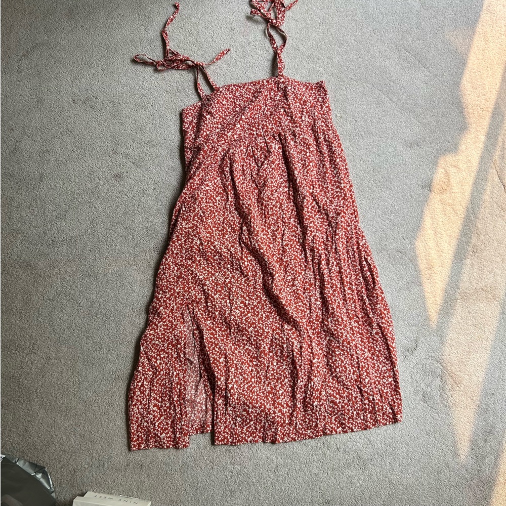 NWT Old Navy tie shoulder dress